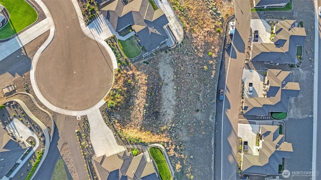 3560 Orchard St, West Richland, WA 99353