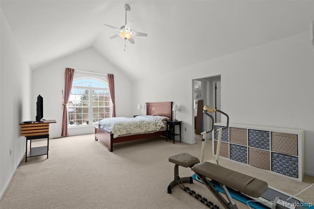 49681 S Glacier, Northville, MI 48168