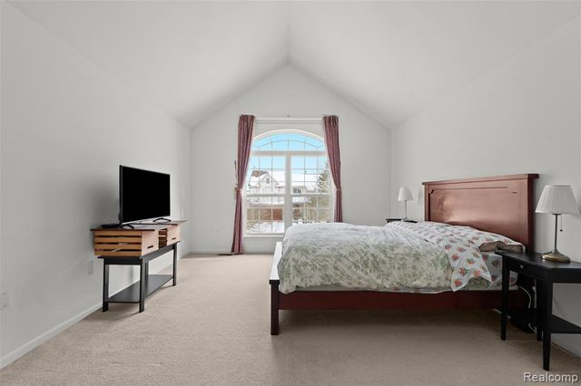 49681 S Glacier, Northville, MI 48168