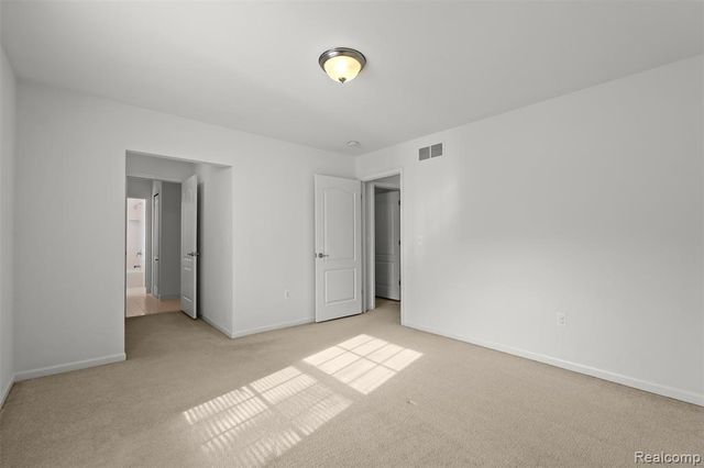 49681 S Glacier, Northville, MI 48168