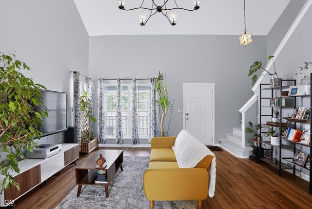 6105 Lakeside Manor Avenue, Indianapolis, IN 46254