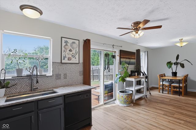 6105 Lakeside Manor Avenue, Indianapolis, IN 46254