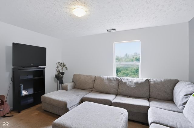 6105 Lakeside Manor Avenue, Indianapolis, IN 46254