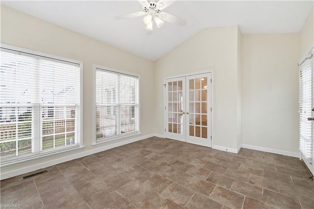 4332 Southern Oak Drive, High Point, NC 27265