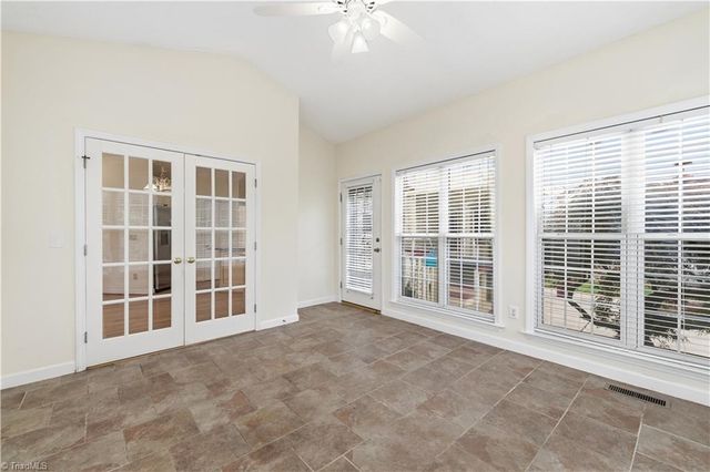 4332 Southern Oak Drive, High Point, NC 27265