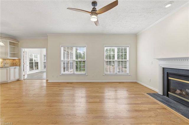 4332 Southern Oak Drive, High Point, NC 27265