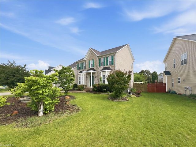 4332 Southern Oak Drive, High Point, NC 27265