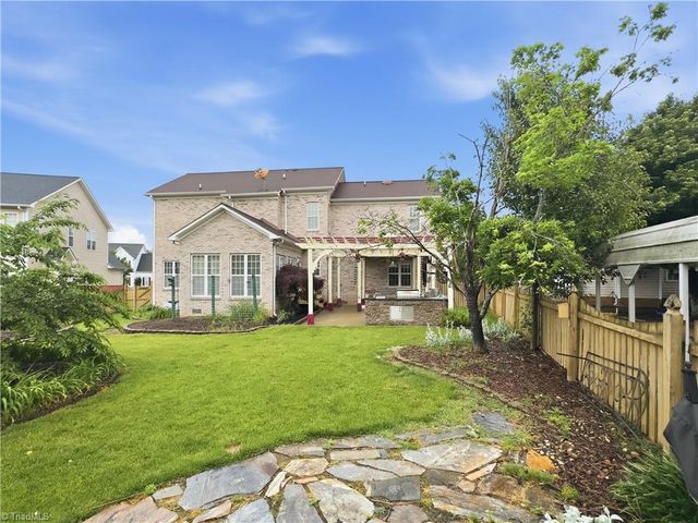 4332 Southern Oak Drive, High Point, NC 27265