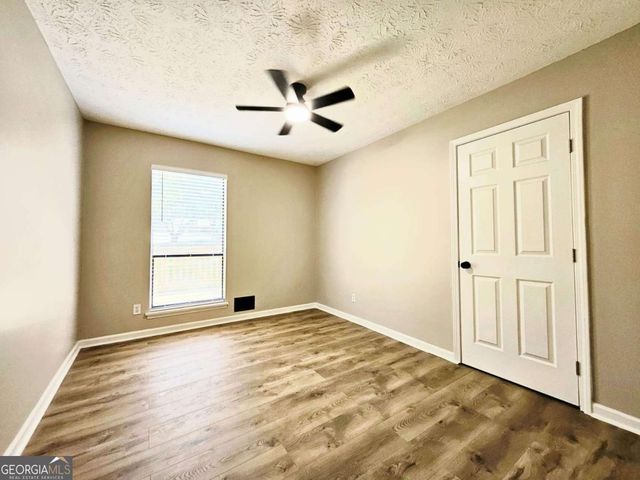 1178 Indian Way, Lilburn, GA 30047