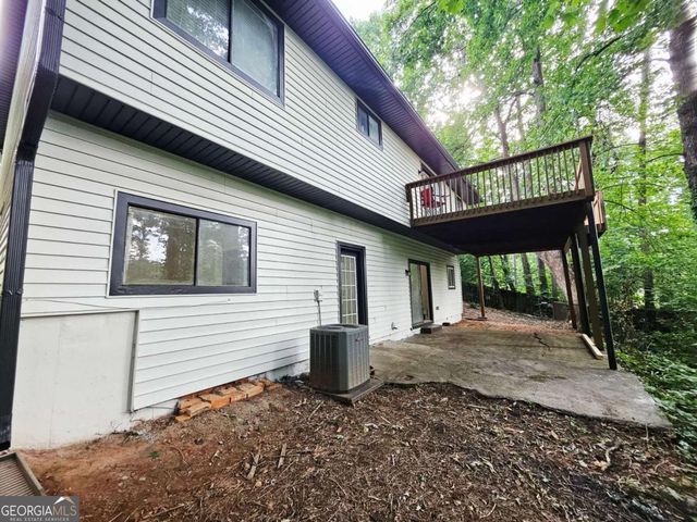 1178 Indian Way, Lilburn, GA 30047
