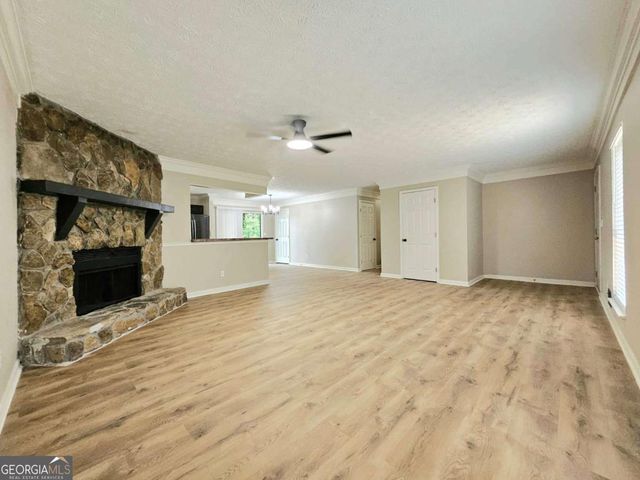 1178 Indian Way, Lilburn, GA 30047