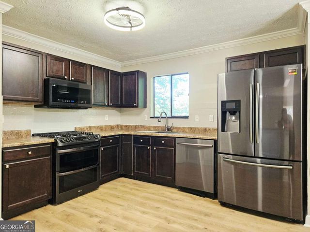 1178 Indian Way, Lilburn, GA 30047