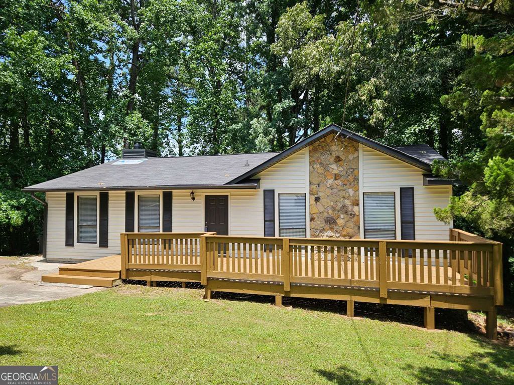 1178 Indian Way, Lilburn, GA 30047