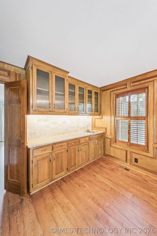 1625 Cherokee Hills Drive, Bartlesville, OK 74006
