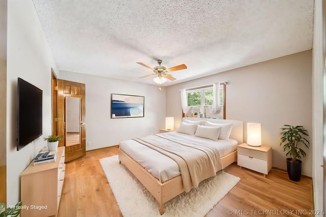1625 Cherokee Hills Drive, Bartlesville, OK 74006