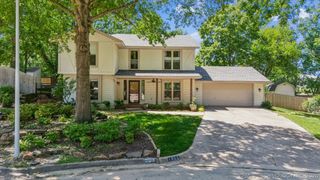 1625 Cherokee Hills Drive, Bartlesville, OK 74006