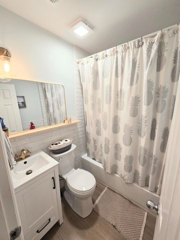 1113 N Shadow Drive, Mount Pleasant, SC 29464