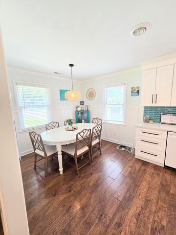 1113 N Shadow Drive, Mount Pleasant, SC 29464