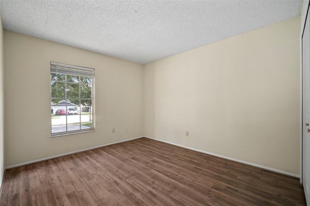 810 BLACK KNIGHT DRIVE, Valrico, FL 33594