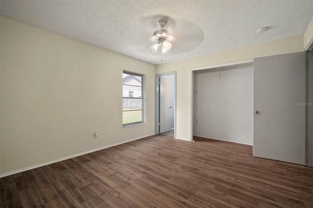 810 BLACK KNIGHT DRIVE, Valrico, FL 33594