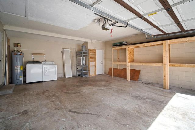 810 BLACK KNIGHT DRIVE, Valrico, FL 33594