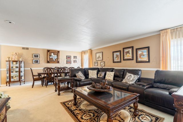 2712 N DUNCAN Street, Pampa, TX 79065