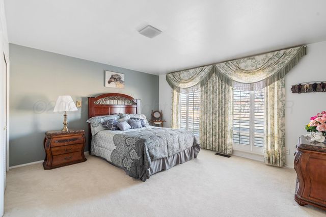 2712 N DUNCAN Street, Pampa, TX 79065