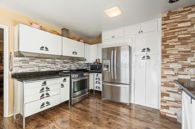 2712 N DUNCAN Street, Pampa, TX 79065