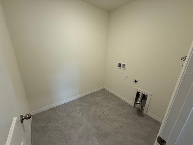 17039 OVAL RUM DRIVE, Wimauma, FL 33598