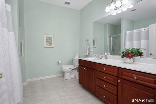 1 West Street 310, Simsbury, CT 06070