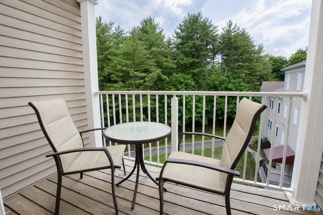 1 West Street 310, Simsbury, CT 06070