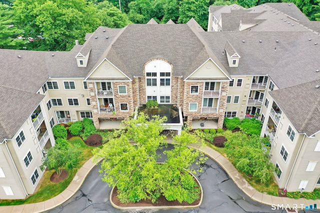 1 West Street 310, Simsbury, CT 06070
