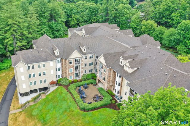 1 West Street 310, Simsbury, CT 06070