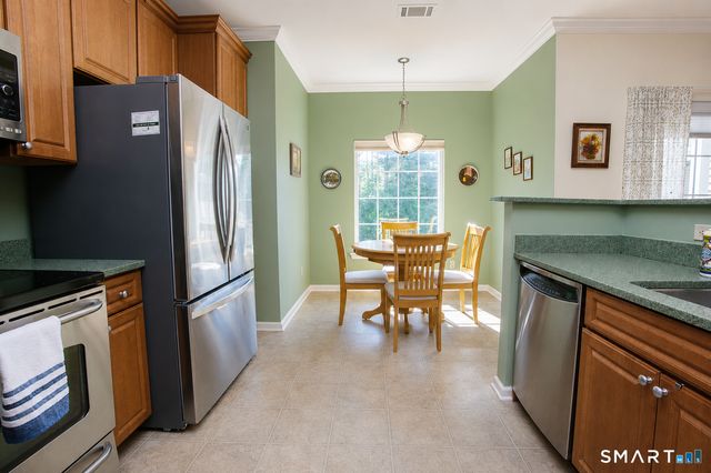 1 West Street 310, Simsbury, CT 06070