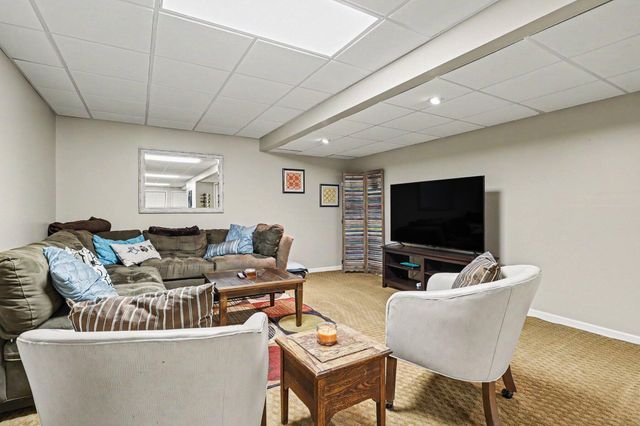 15 Longmeadow Drive, Niles Twp, MI 49120