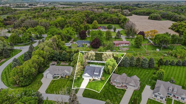 15 Longmeadow Drive, Niles Twp, MI 49120