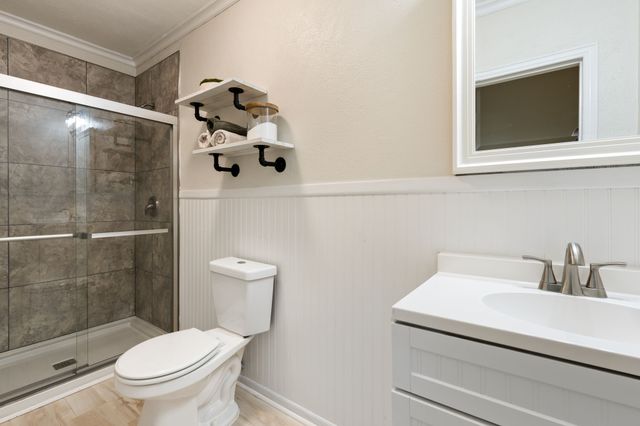 4121 Alamo Avenue, Fort Worth, TX 76107