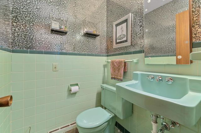 4703 Looman St, Wichita, KS 67220