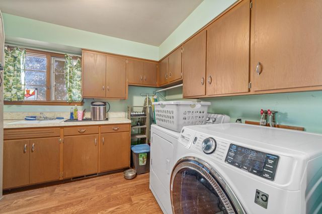 4703 Looman St, Wichita, KS 67220