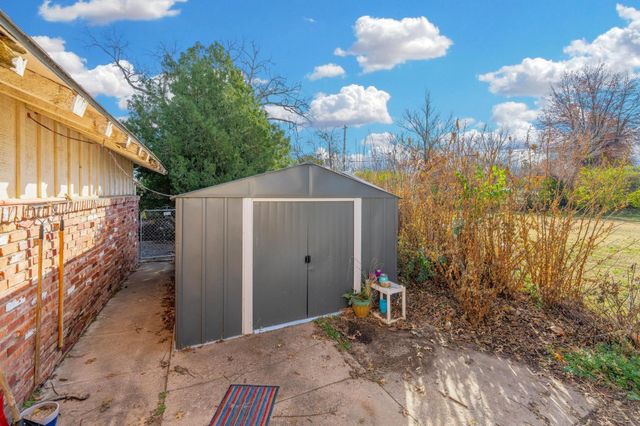 4703 Looman St, Wichita, KS 67220