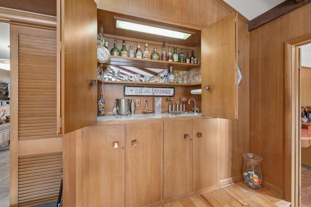 4703 Looman St, Wichita, KS 67220