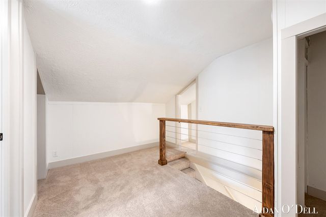 1050 Broadway Avenue, Grand Rapids, MI 49504