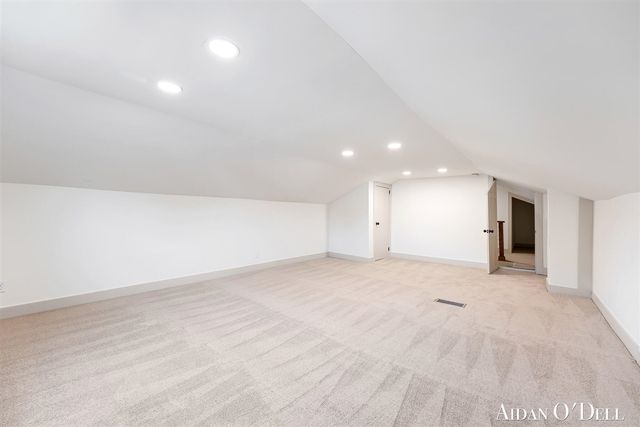 1050 Broadway Avenue, Grand Rapids, MI 49504