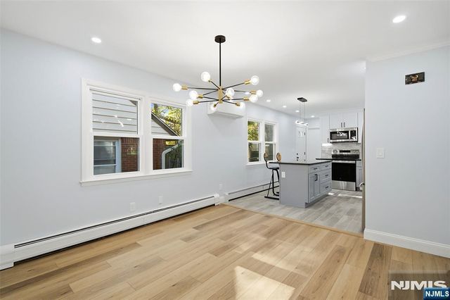2 Homestead Place, Bergenfield, NJ 07621
