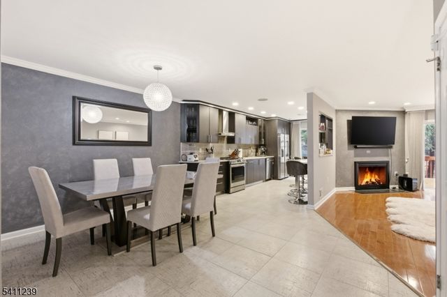 84 Drew Ct, Manalapan Twp., NJ 07726