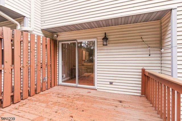 84 Drew Ct, Manalapan Twp., NJ 07726