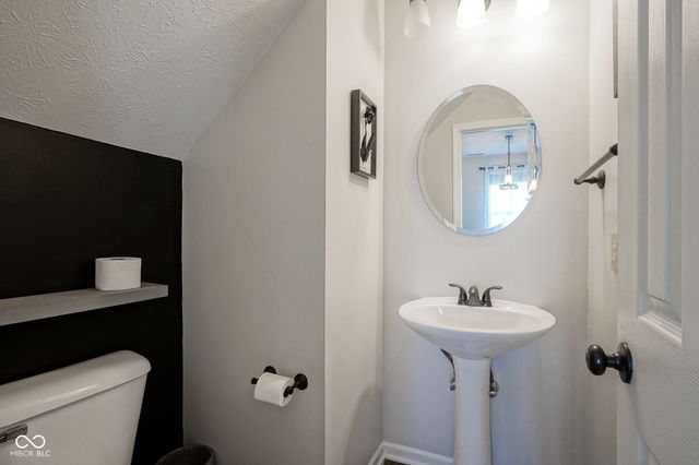 12117 E Harvest Glen Drive, Indianapolis, IN 46229