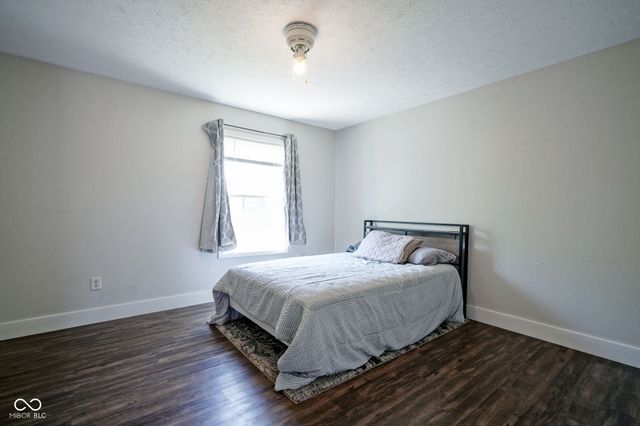 12117 E Harvest Glen Drive, Indianapolis, IN 46229