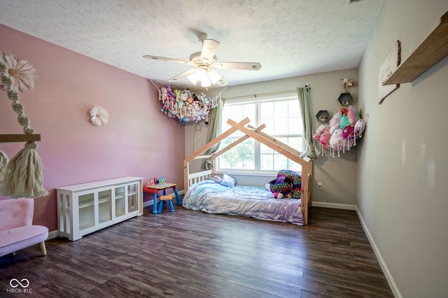 12117 E Harvest Glen Drive, Indianapolis, IN 46229