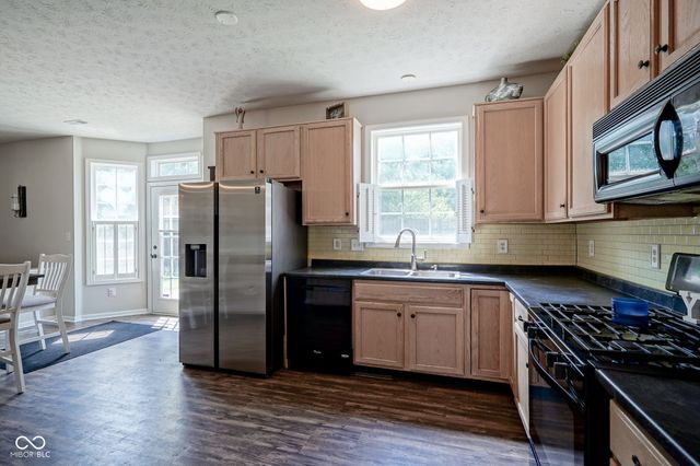 12117 E Harvest Glen Drive, Indianapolis, IN 46229